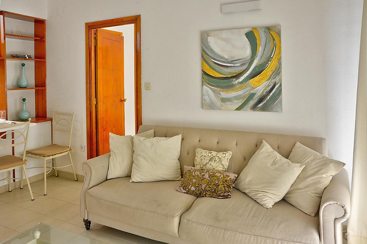 Apartamento Exclusivo En Sevilla Luaran gambar